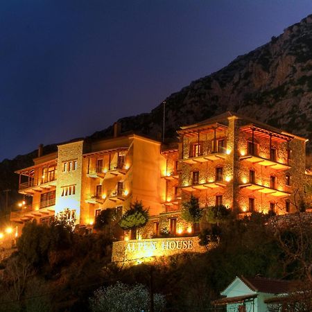 Alpen House Hotel & Suites Arachova Ngoại thất bức ảnh