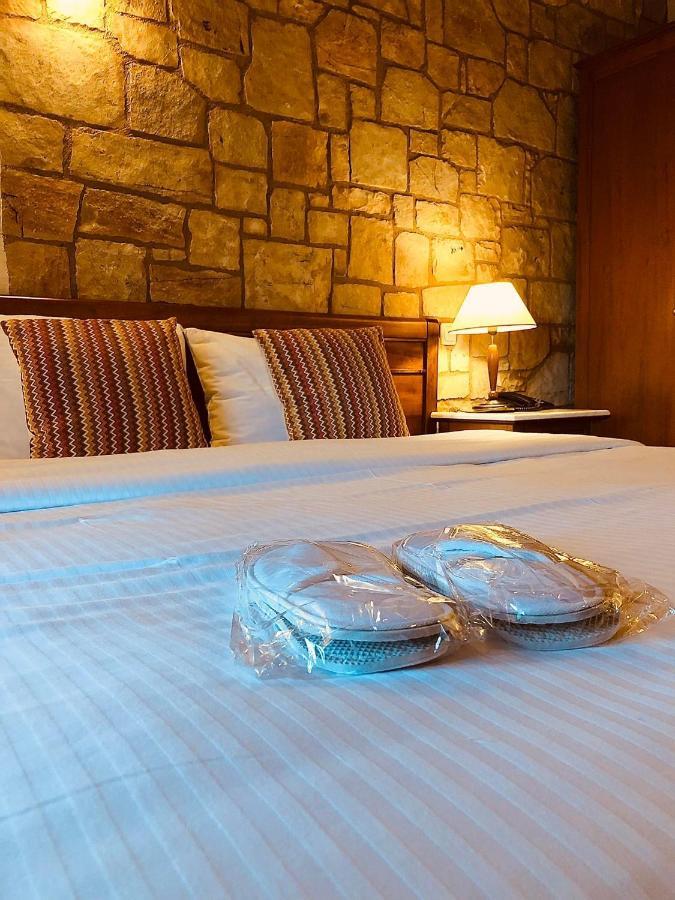 Alpen House Hotel & Suites Arachova Ngoại thất bức ảnh